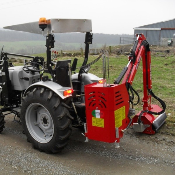 Épareuse débroussailleuse BOXER AM 60