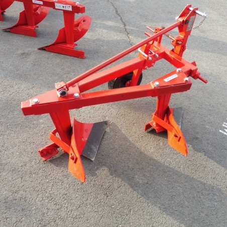 Charrue 2 socs WIRAX U018/3 | Eurotrac