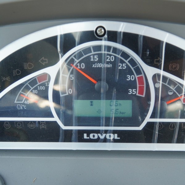 LOVOL M404 Cabine