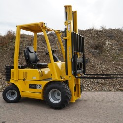 Chariot élévateur EUROTRAC AGRI 12 2