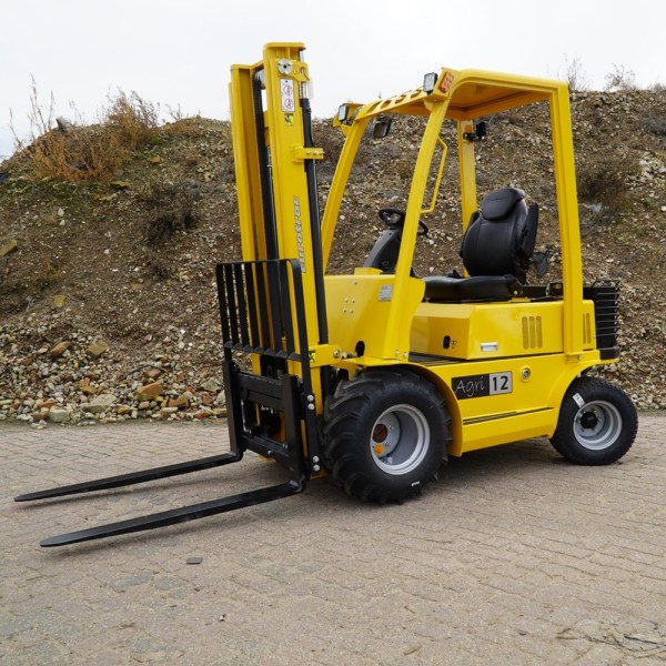 Chariot élévateur EUROTRAC AGRI 12