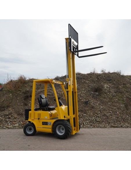 Chariot élévateur EUROTRAC AGRI 12