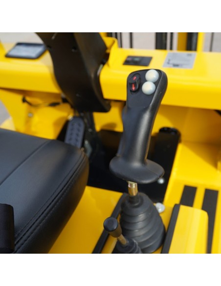 Chariot élévateur EUROTRAC AGRI 12
