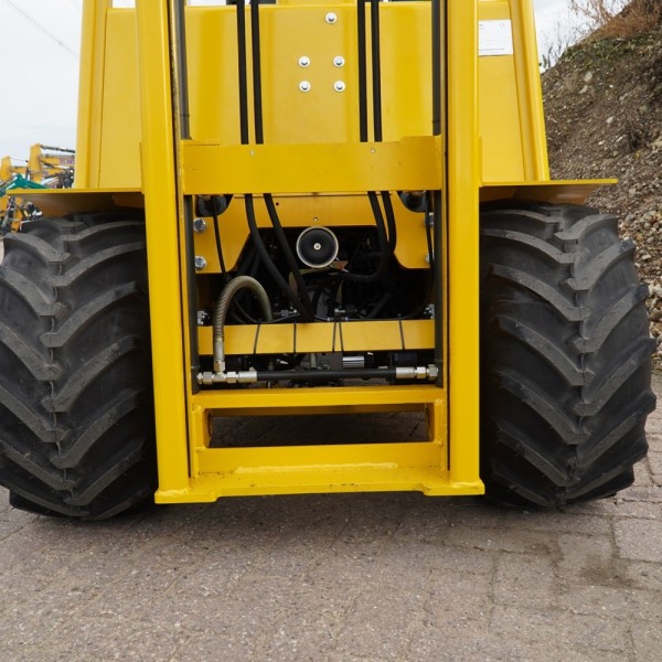 Chariot élévateur EUROTRAC AGRI 12