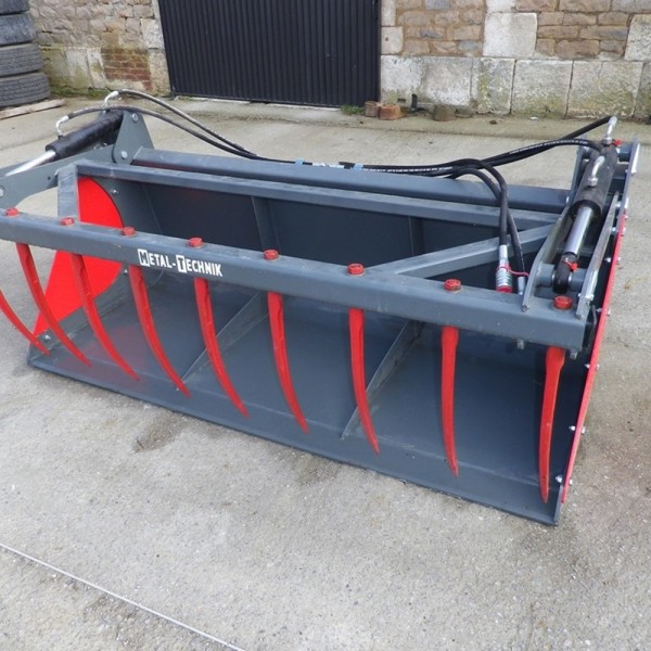 Godet multiservices 200 cm