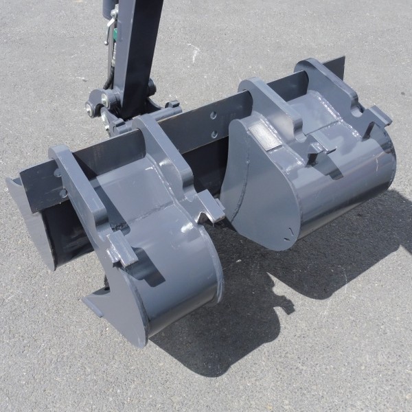Mini-pelle EUROTRAC HE18