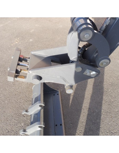 Mini-pelle EUROTRAC HE18 Cabine
