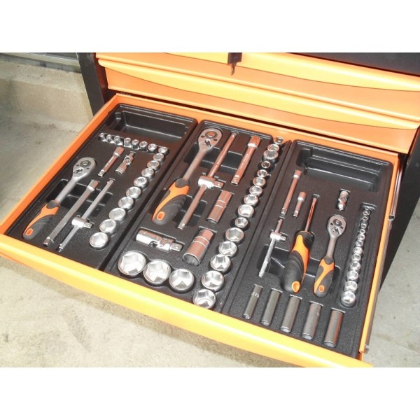 Servante d'atelier 182 outils