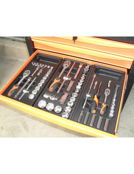 Servante d'atelier 182 outils