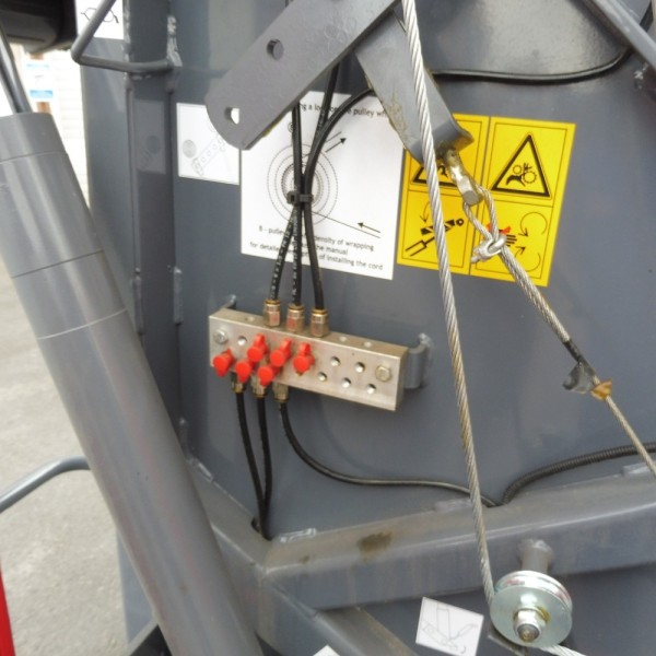 Presse METAL FACH Z562