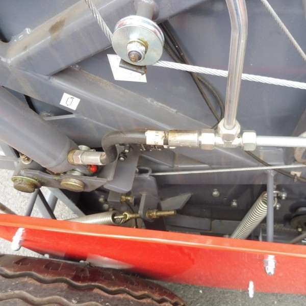 Presse METAL FACH Z562