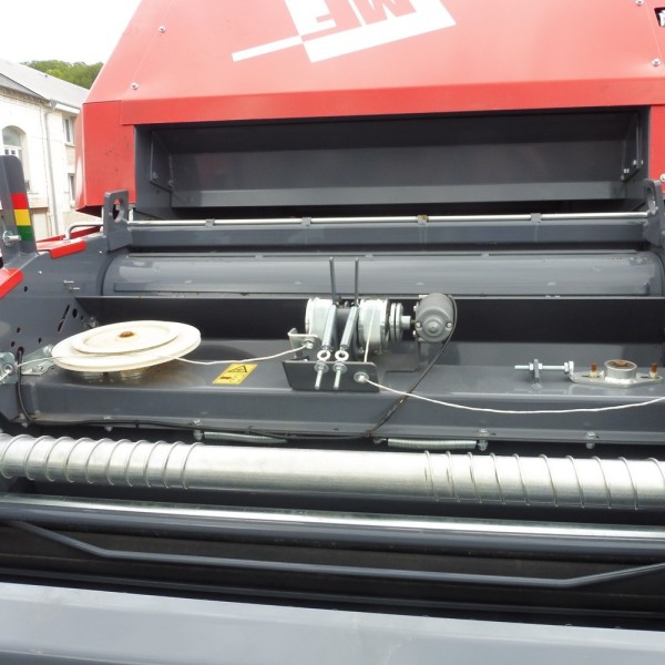 Presse METAL FACH Z562