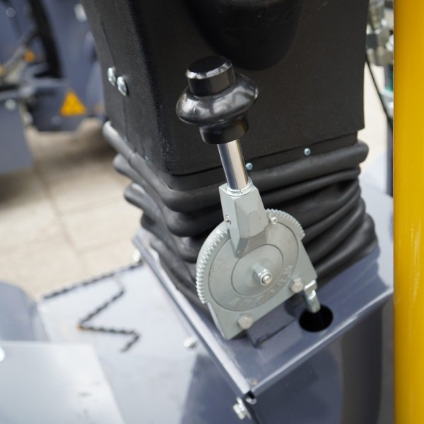 Chargeur articulé EUROTRAC W10