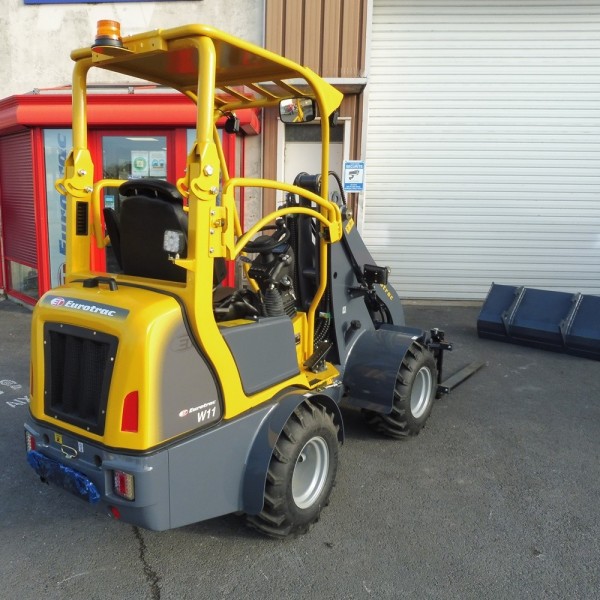 Chargeur articulé EUROTRAC W11