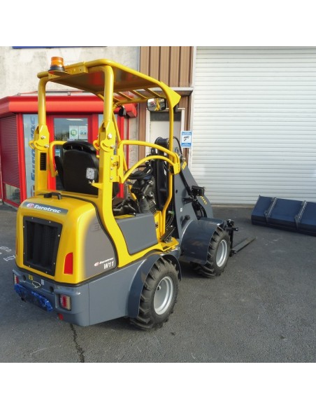 Chargeur articulé EUROTRAC W11