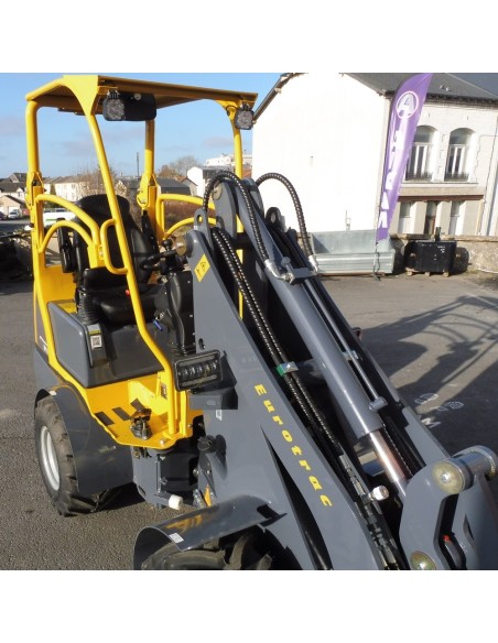Chargeur articulé EUROTRAC W11