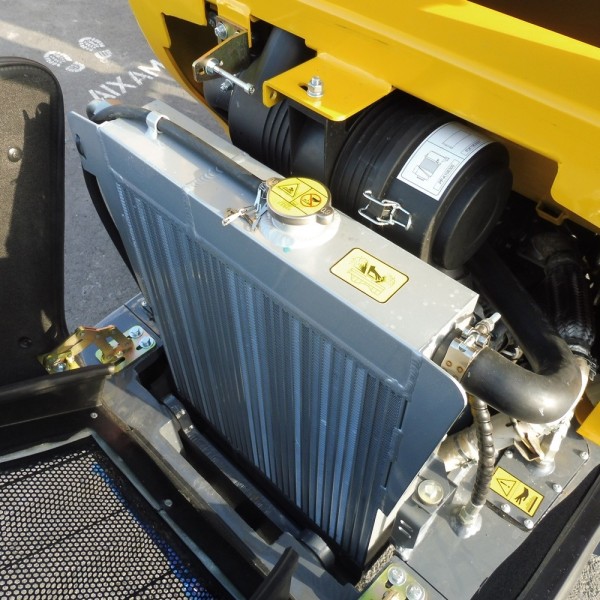 Chargeur articulé EUROTRAC W11