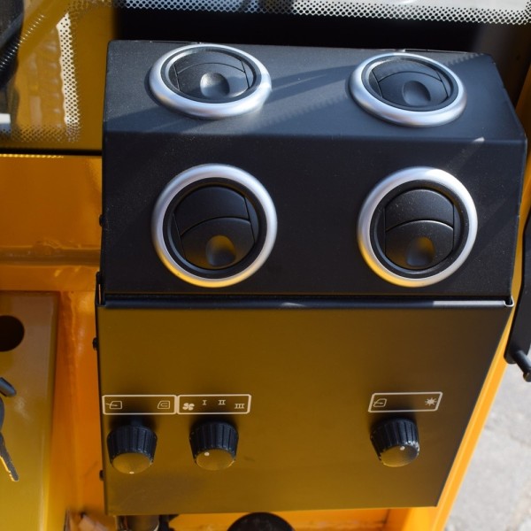 Chargeur articulé EUROTRAC W12-SC