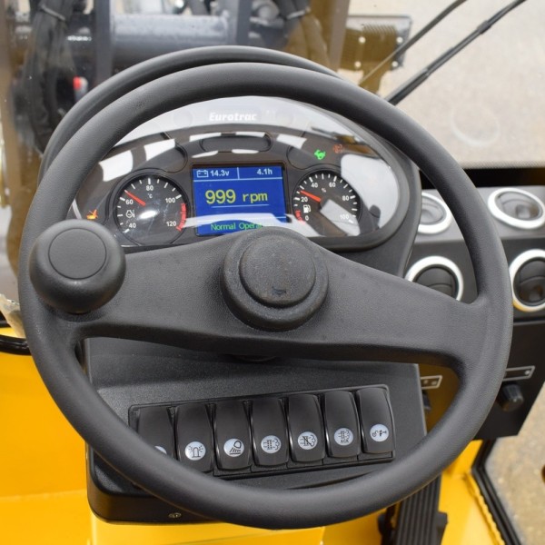 Chargeur articulé EUROTRAC W13-CF