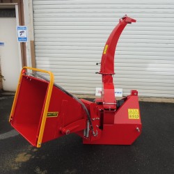 Broyeur de branches EUROTRAC BX62R