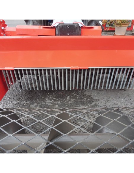 Enfouisseur de pierres EUROTRAC SB 145