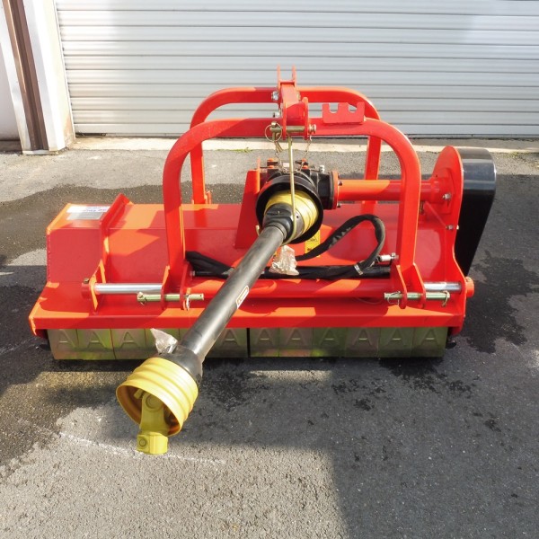 Broyeur boitier réversible EUROTRAC AG 140