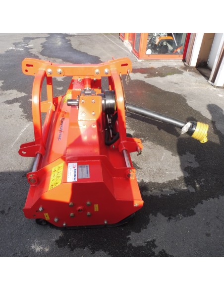 Broyeur boitier réversible EUROTRAC AG 140
