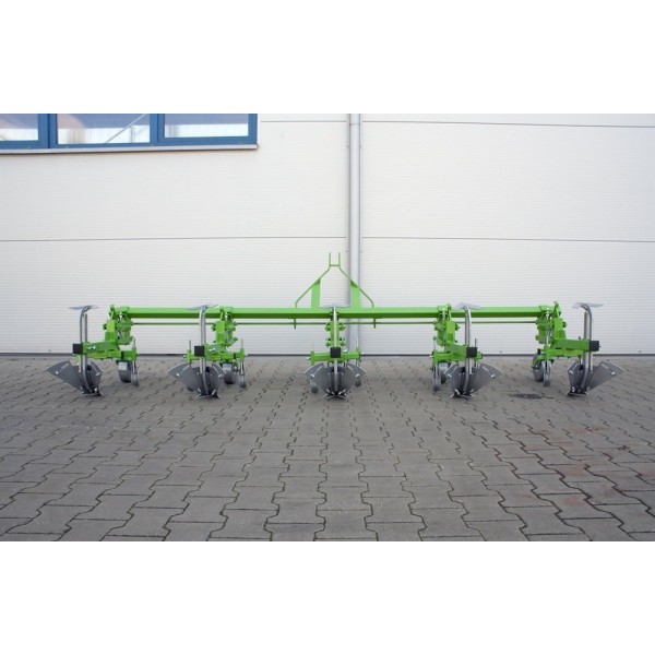 Butteuse-bineuse 4 rangs